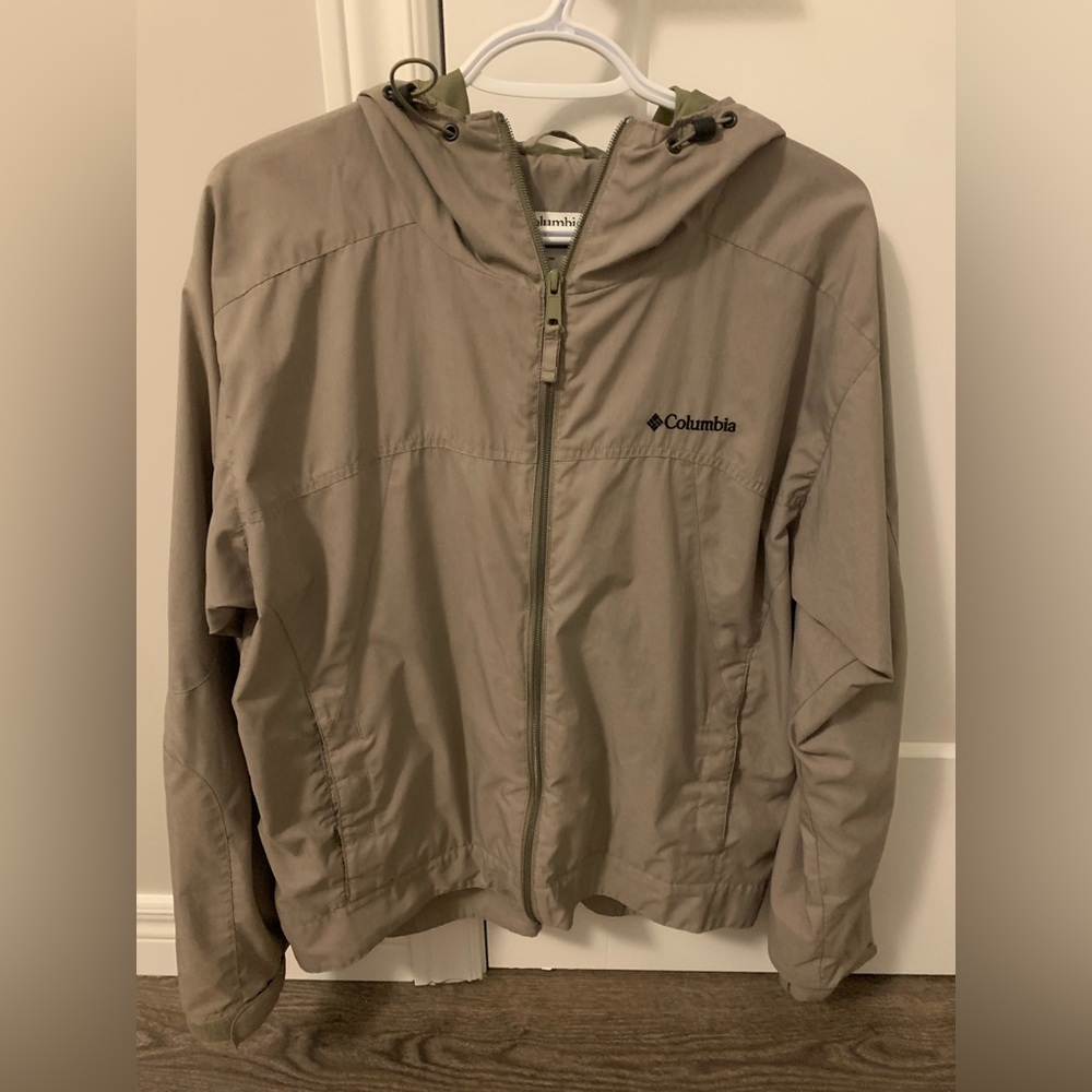 Women’s Columbia large light spring jacket